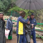 यमुनोत्री धाम भैरव मंदिर क्षेत्र में दो अलग-अलग घटनाओं में एसडीआरएफ की त्वरित कार्रवाई-  एक घायल महिला को रेस्क्यू कर पहुंचाया अस्पताल, एक अन्य व्यक्ति का शव किया बरामद।